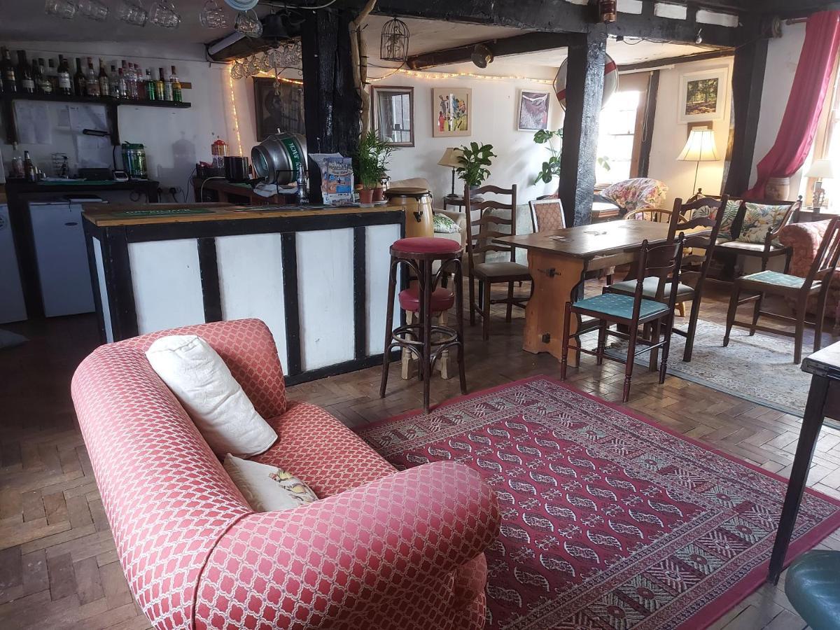 The Swan Inn 哈里奇 外观 照片
